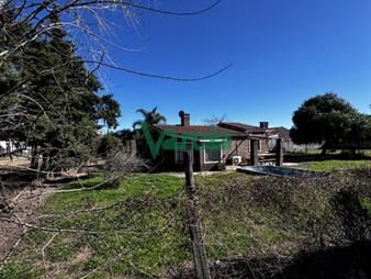 https://www.gallito.com.uy/casa-y-local-en-venta-3-dormitorios-el-pinar-inmuebles-27670610
