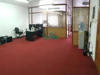https://web5.gallito.com.uy/muy-buen-edificio-de-oficinas-en-galeria-inmuebles-27485225