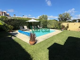 https://web5.gallito.com.uy/venta-terreno-ideal-edificio-malvin-sur-zona-inmuebles-27485235
