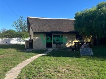 https://www.gallito.com.uy/venta-de-casa-salinas-sur-inmuebles-27484884