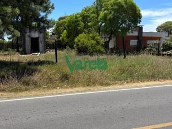 https://www.gallito.com.uy/terreno-al-sur-lagomar-inmuebles-27485089