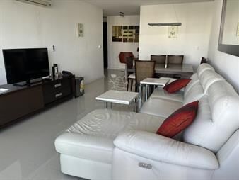 https://web5.gallito.com.uy/venta-en-playa-brava-parada-6-garage-doble-inmuebles-26994819