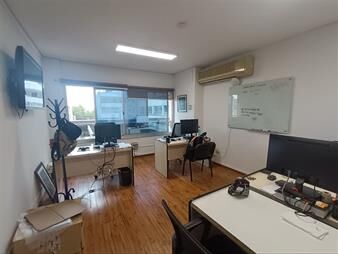 https://web5.gallito.com.uy/oficinas-en-venta-con-garaje-inmuebles-27224934