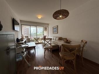 https://web5.gallito.com.uy/venta-apartamento-3-dormitorios-puerto-punta-del-inmuebles-27113384