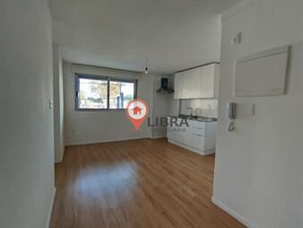https://www.gallito.com.uy/alquiler-apartamento-en-parque-batlle-1-inmuebles-27695923