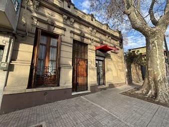 https://web5.gallito.com.uy/venta-casa-4-dormitorios-patio-y-parrillero-en-villa-muñoz-inmuebles-27674674