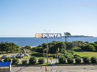 https://web5.gallito.com.uy/departamento-con-agradable-vista-y-excelente-inmuebles-27609464