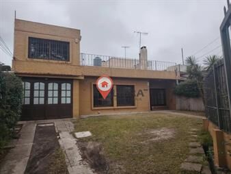 https://web5.gallito.com.uy/hermosa-casa-3-dorm-con-garaje-y-patio-inmuebles-27699049
