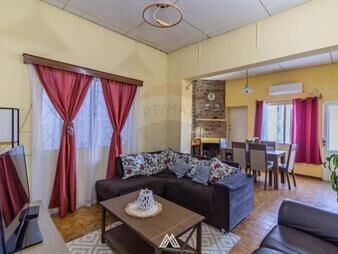 https://web5.gallito.com.uy/alquier-casa-dos-dormitorios-con-luc-cerro-sur-inmuebles-27699051
