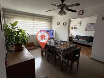 https://www.gallito.com.uy/amplio-apartamento-de-4-dorm-en-euskalerria-inmuebles-27699088