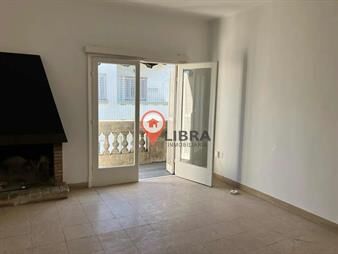 https://web5.gallito.com.uy/lindo-apartamento-de-2-dorm-con-balcon-inmuebles-27699090