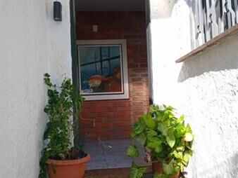https://web5.gallito.com.uy/apto-en-venta-1-dormitorio-1-baño-cochera-la-inmuebles-26125372