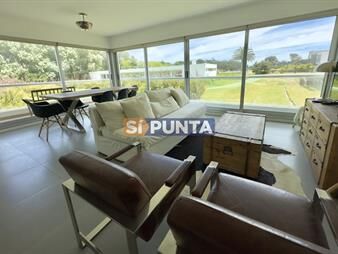 https://web5.gallito.com.uy/apartamento-2-dormitorios-en-alquiler-playa-brava-inmuebles-27609169