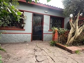 https://web5.gallito.com.uy/venta-tres-casas-en-un-padron-colon-ideal-renta-inmuebles-27539513