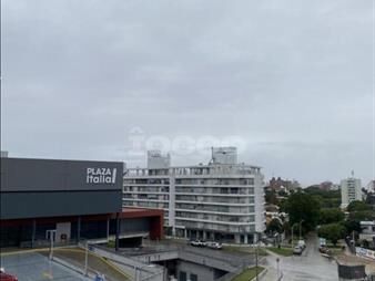 https://web5.gallito.com.uy/apartamento-de-1-dormitorio-en-alquiler-en-distrito-m-inmuebles-27699805