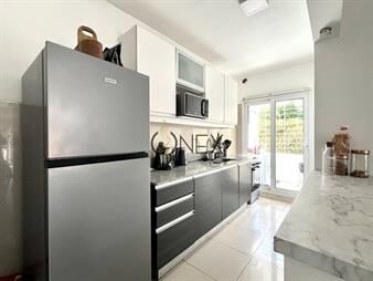 https://web5.gallito.com.uy/venta-apartamento-2-dormitorios-1-baño-patio-inmuebles-27489601
