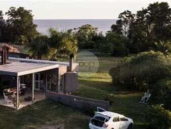 https://www.gallito.com.uy/alquiler-de-chacra-en-playa-la-colorada-inmuebles-27657282