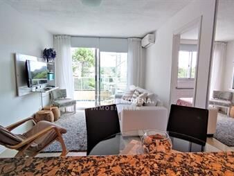https://web5.gallito.com.uy/apartamento-en-venta-en-playa-mansa-inmuebles-25042046