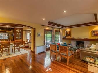 https://web5.gallito.com.uy/se-vende-exclusiva-casa-en-punta-gorda-inmuebles-27702665
