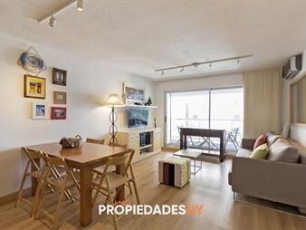 https://web5.gallito.com.uy/apartamento-en-alquiler-de-temporada-en-mansa-del-inmuebles-27702696