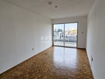https://web5.gallito.com.uy/apartamento-en-alquiler-inmuebles-27702518