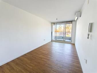 https://web5.gallito.com.uy/apartamento-1-dormitorio-en-alquiler-muy-buena-ubicacion-inmuebles-27699448