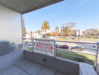 https://web5.gallito.com.uy/apartamento-1-dormitorio-en-alquiler-muy-buena-ubicacion-inmuebles-27699453