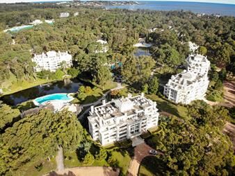 https://www.gallito.com.uy/venta-apartamento-2-dormitorios-green-park-punta-inmuebles-27702959