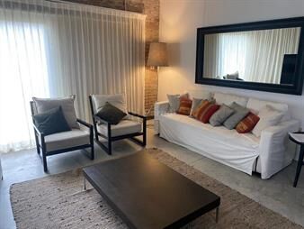 https://web5.gallito.com.uy/parodi-venta-apartamento-1-dormitorio-y-garaje-inmuebles-27687732