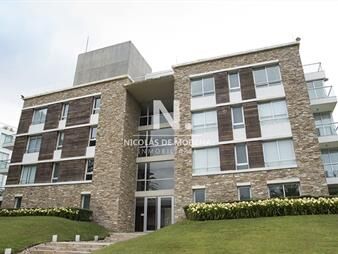 https://web5.gallito.com.uy/departamento-en-venta-en-torre-de-categoria-inmuebles-26432474