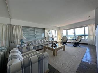 https://web5.gallito.com.uy/apartamento-en-venta-y-alquiler-frente-a-playa-inmuebles-26055463