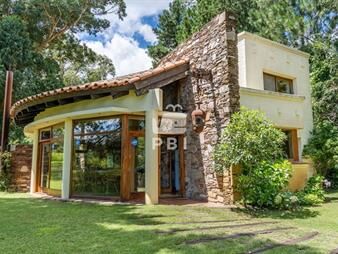 https://web5.gallito.com.uy/casa-en-solana-4-dormitorios-ref-pbi641-inmuebles-24802295