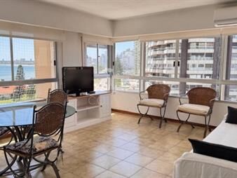 https://web5.gallito.com.uy/alquiler-temporada-a-metros-de-playa-mansa-y-inmuebles-27703389