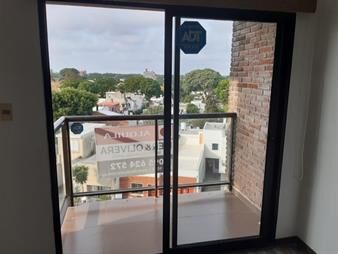 https://web5.gallito.com.uy/ifer&olivera-fco-simon-esq-dionisio-oribe-inmuebles-22993129
