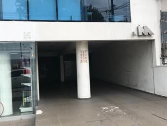 https://web5.gallito.com.uy/ifer&olivera-l-a-de-herrera-esq-av-gral-rivera-inmuebles-24341193