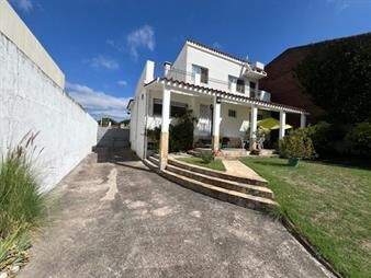 https://web5.gallito.com.uy/ifer&olivera-rocafuerte-y-caramuru-inmuebles-25624285