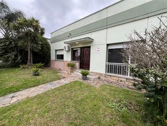 https://web5.gallito.com.uy/venta-casa-5-dormitorios-en-sayago-ideal-empresa-inmuebles-27696552