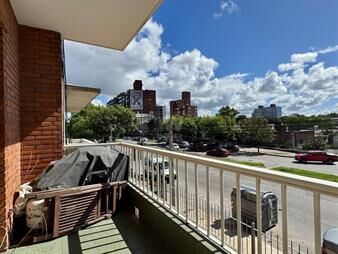 https://web5.gallito.com.uy/venta-de-apartamento-2-dormitorios-primer-piso-por-escalera-inmuebles-27708364