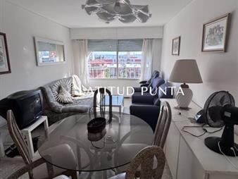 https://web5.gallito.com.uy/apartamento-en-peninsula-1-dormitorio-y-medio-inmuebles-27503454