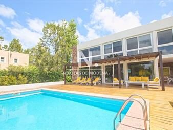 https://web5.gallito.com.uy/casa-con-piscina-en-alquiler-temporada-la-barra-inmuebles-24995737