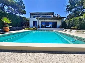 https://web5.gallito.com.uy/hermosa-casa-en-venta-en-rincã³n-del-indio-punta-inmuebles-26242073