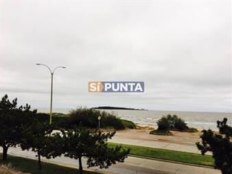 https://web5.gallito.com.uy/apartamento-2-dormitorios-playa-mansa-en-alquiler-inmuebles-27608643