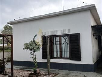 https://www.gallito.com.uy/casa-en-venta-2-3-dormitorios-en-parque-del-sur-inmuebles-27708720