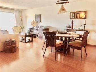 https://web5.gallito.com.uy/apartamento-de-2-dormitorios-en-venta-en-torre-inmuebles-21724261