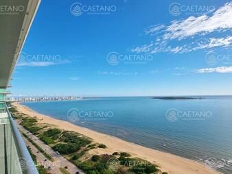 https://web5.gallito.com.uy/piso-alto-en-venetian-luxury-tower-3-suites-al-inmuebles-27708864