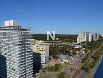 https://web5.gallito.com.uy/muy-lindo-departamento-sobre-rooselvet-inmuebles-26496019