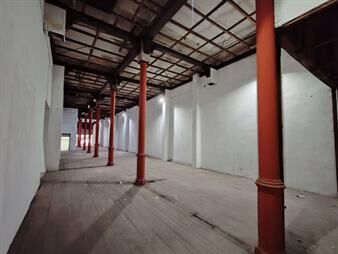 https://web5.gallito.com.uy/venta-gran-local-ciudad-vieja-900-m2-bien-ubicado-inmuebles-27716576