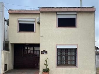https://web5.gallito.com.uy/excelente-propiedad-en-pleno-centro-de-la-ciudad-inmuebles-27716604