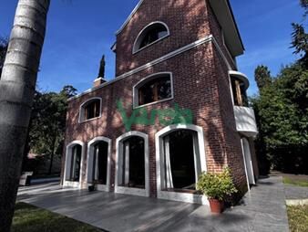 https://www.gallito.com.uy/casa-mas-local-en-venta-3-dormitorios-3-baã±os-en-inmuebles-27699896