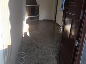 https://web5.gallito.com.uy/alquilo-apartamento-2-dormitorios-en-curva-de-maroñas-inmuebles-27544154